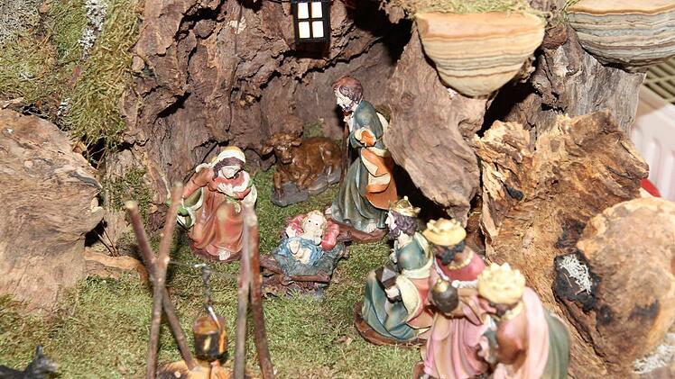 Diese Krippe zählte zu jenen, die Besucher der Haider Ausstellung bestaunen konnten. Fotos: Erlwein
