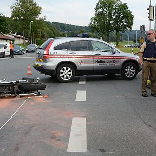 Kreis Kulmbach: Lkw-Fahrer übersieht Motorradfahrerin bei Wirsberg