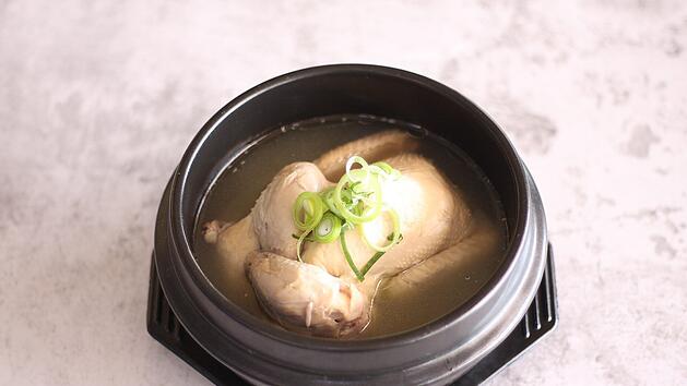 Symbolbild: H&uuml;hnersuppe