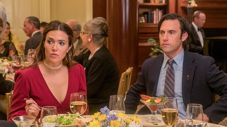 Mit ihnen und ihrer gro&szlig;en Liebe fing alles an: Rebecca (Mandy Moore) und Jack (Milo Ventimiglia) heiraten gegen den Widerstand ihrer reichen Eltern und gr&uuml;ndeten eine Familie.