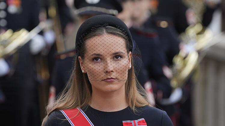 Erster Solo-Auftritt f&uuml;r Norwegens Kronprinzessin