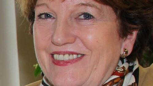 "Ich bin hauptsächlich mitgefahren, weil ich noch in keinem der drei Bäder war", sagt die Bad Brückenauer Bürgermeisterin Brigitte Meyerdierks (CSU). Dabei habe ihr die Krankenkasse bereits den Vorschlag unterbreitet, in eines der Bäder zur Kur zu fahren. Dieses Angebot habe sie natürlich abgelehnt. Bei der Kreistagsfahrt erlebte sie nun, wie gut man dort entschleunigen könne: "Das hatte auch einen Erholungseffekt." Auf alle Fälle sei die Konkurrenz groß, zumindest die Stadt Bad Brückenau kön...