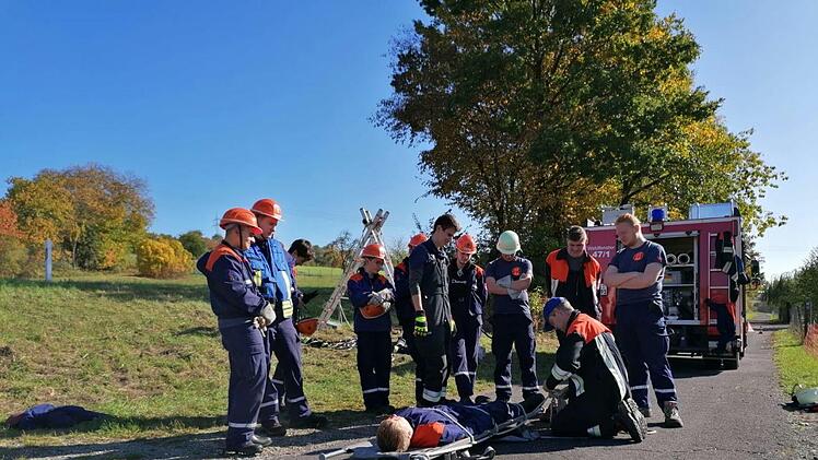 Die Feuerwehrjugend aus Oehrberg, Stralsbach, Lauter und Katzenbach hatten verschiedene Aufgaben zu bewältigen. Foto: Gabi Sell