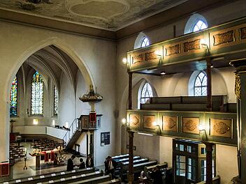 Blick in die Heilig-Kreuzkirche in Coburg nach der Sanierung der historischen EmporenFoto: Jochen Berger