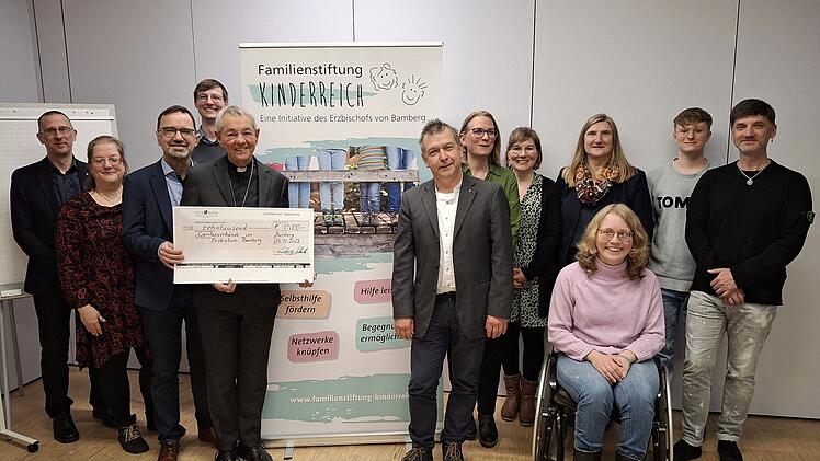Bamberger Stiftung unterstützt Familien in Not mit 10.000 Euro