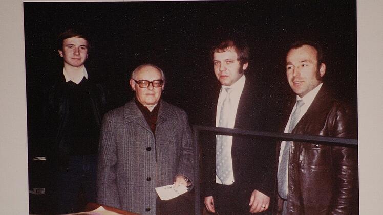 Aus dem Fotoalbum: Jürgen Zollfrank, Professor Rudolph Zartner (mit Brille), Kurt Nagel und Eugen Zanggl (von links).