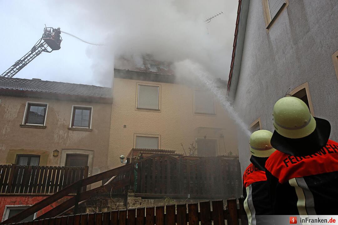 Brand in Wohnhaus in Schönbrunn