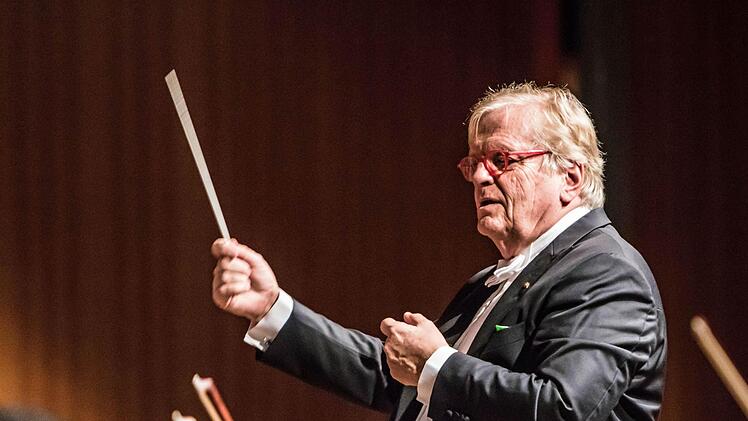 Impressionen vom Coburg-Gastspiel der Philharmonie der Nationen unter Leitung von Justus Frantz.Foto: Jochen Berger