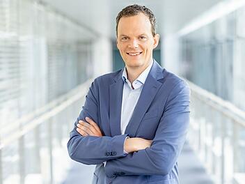 ZDF-Wirtschaftsexperte Florian Neuhann (Bild) spricht unter anderem mit dem neuen - und ersten - Digitalminister Deutschlands über die Ursachen des digitalen Stillstands und die Pläne der Regierung.