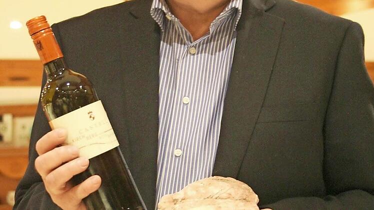 Fisch braucht gutes Wasser. Wein guten Boden, zeigt Karl H. Rebitzer.