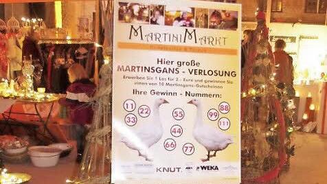 Bei einer Verlosung konnten von den Besuchern zehn Weihnachtsgänse gewonnen werden.