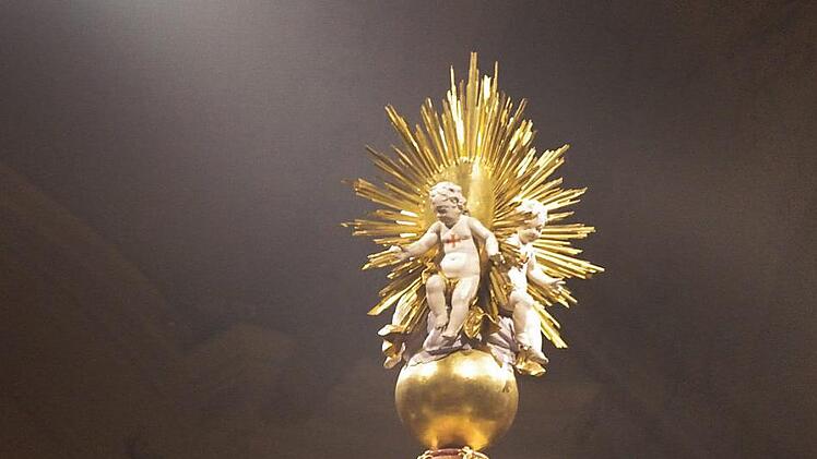 Das Christuskind am Gnadenaltar erstrahlte während der Christmette in einem besonderen Licht.