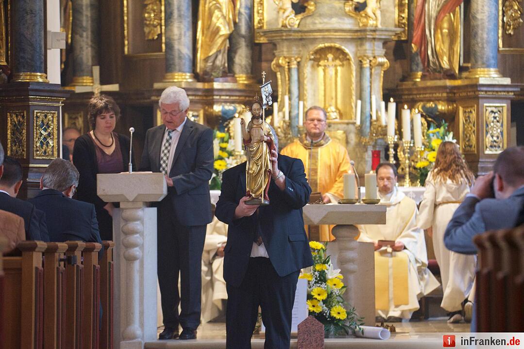 Nach einjähriger Kirchensanierung: Hannberg feiert die Wiedereröffnung der Wehrkirche der Pfarrei Geburt Mariens Hannberg