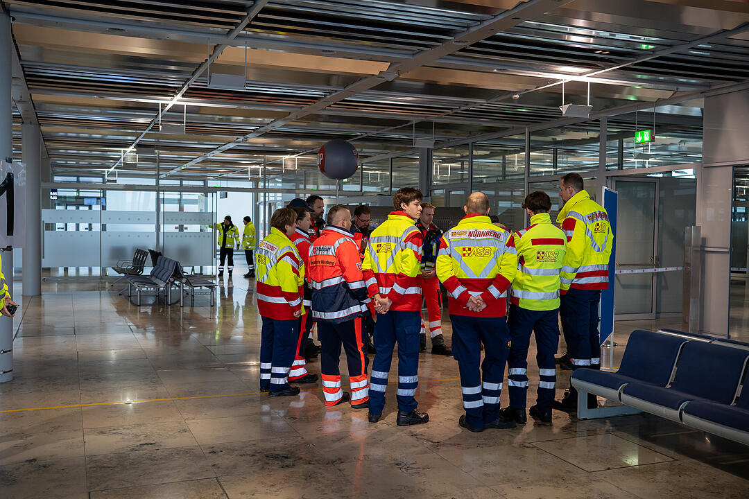 Großübung am Nürnberger Flughafen