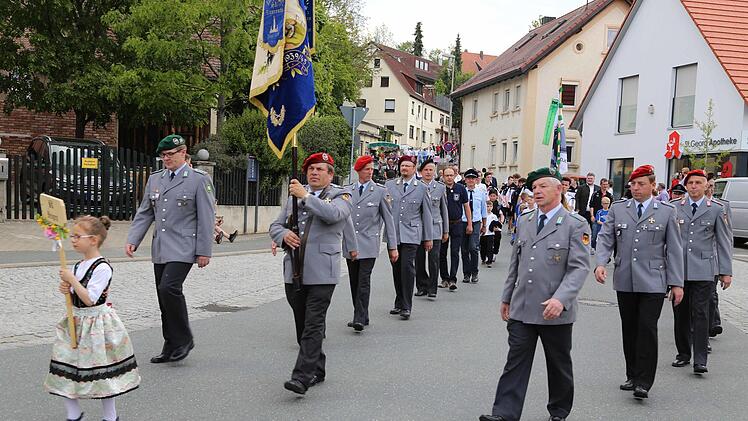 Der Festzug in Kunreuth Foto: Franz Galster