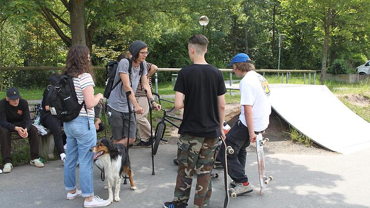 Impressionen von der Arbeit der Kulmbacher Streetworker. Foto: Amelie Theuer