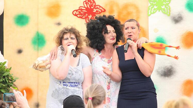 Beim Waldfest in Oberwildflecken geht es ganz schön bunt zu. Foto: Sebastian Schmitt-Mathea