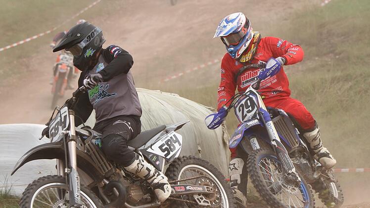 Bodo Luhn (BMC Bramberg) aus Hildburghausen erkämpfte sich in der Klasse 7.2 MX 45 den dritten Platz. Fotos: Günther Geiling