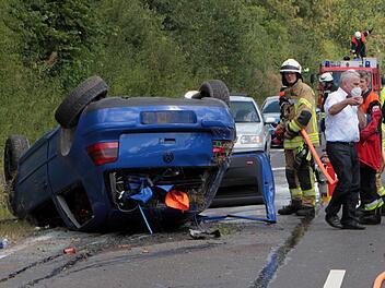 Zwischen Kirchlauter und Goggelgereuth kam es am Sonntag zu einem schweren Verkehrsunfall. Zwei Männer aus dem Landkreis Coburg wurden dabei verletzt. Günther Geiling