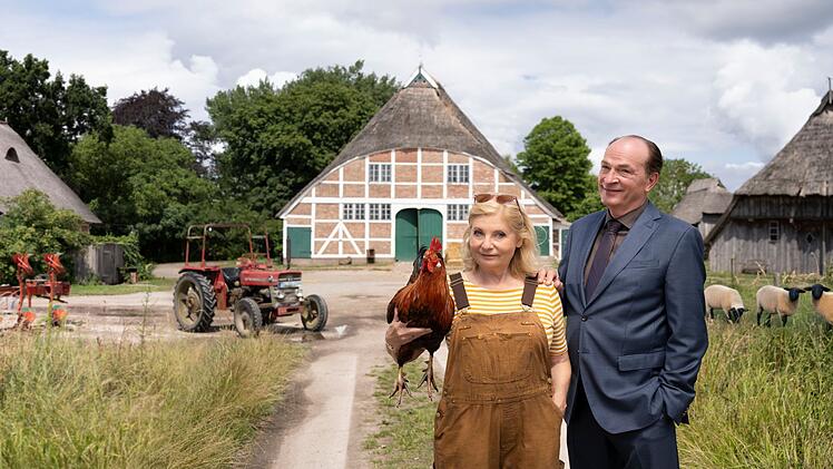 Ungewohnt l&auml;ndlich: Das 90-Minuten-Sepcial f&uuml;hrt Isabel von Brede (Sabine Postel) und Markus Gellert (Herbert Knaup) auf einen Bauernhof.