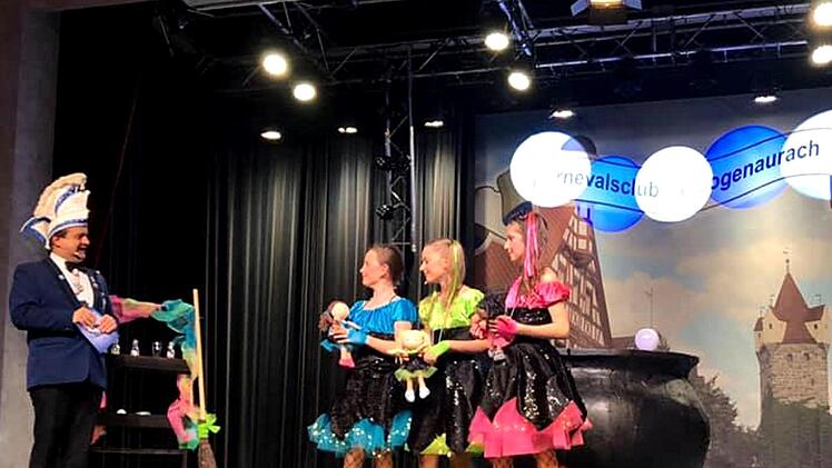 Die erste Prunksitzung des KCH bot für jeden Geschmack etwas.   Foto: Richard Sänger