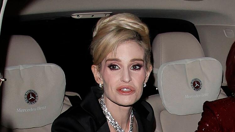 Kelly Osbourne hat nach dem Tod ihres Vaters Ozzy stark abgenommen.