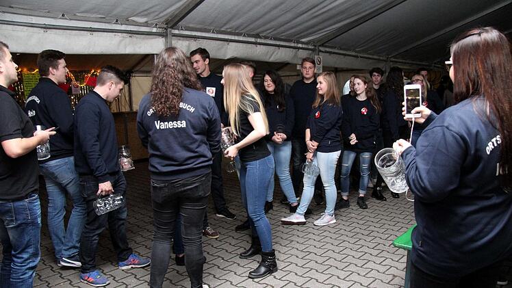 Impressionen von der Bucher Kerwa Richard Sänger