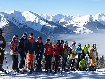 Bereit f&uuml;r die n&auml;chste Abfahrt bei der Volkersberg-Skifreizeit. Foto: Ralf Sauer