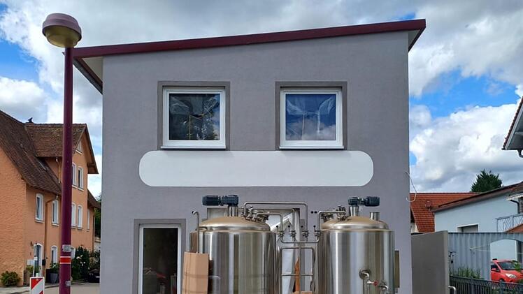 Neuendettelsau: Wohl erste Brauerei hat er&ouml;ffnet - gro&szlig;er Anklang