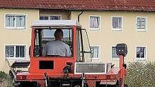Das Mähkonzept für den Hochwasserdamm Pölz wird demnächst Thema im Gemeinderat.