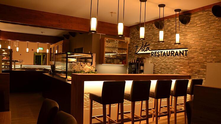Das Vita-Restaurant des Sauna-Lands wurde nicht nur saniert, es wurde von Grund auf neu gestaltet.Obermain-Therme