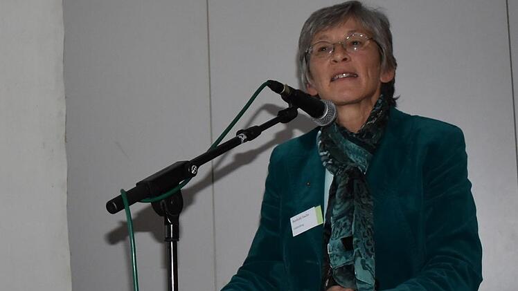 Berthild Sachs forderte bei der Synode Mut zu unkonventionelle Ideen.  Foto: Petra Malbrich