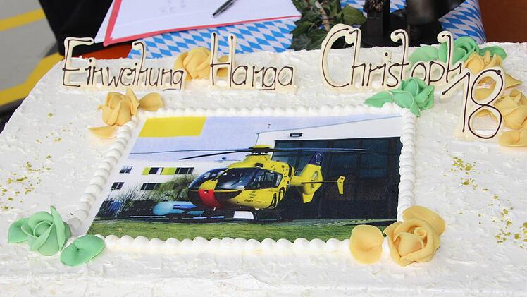 Das fehlende "r" bei Hangar konnte den Geschmack der Torte nicht trüben.