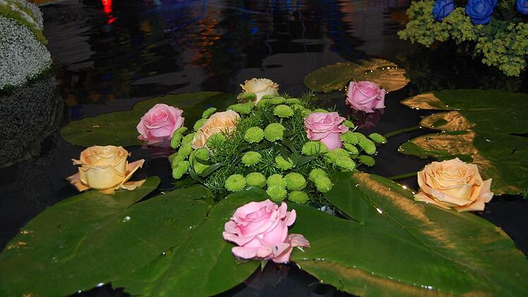 Dekoration für den Rosenball in Bad Kissingen 2015 Foto: Sigismund von Dobschütz