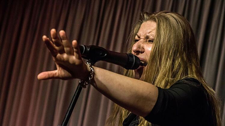 Beata Kossowska gastierte bei "Leise am Markt" in Coburg. Foto: Jochen Berger