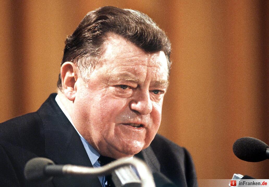 Beim CSU-Parteitag 1985