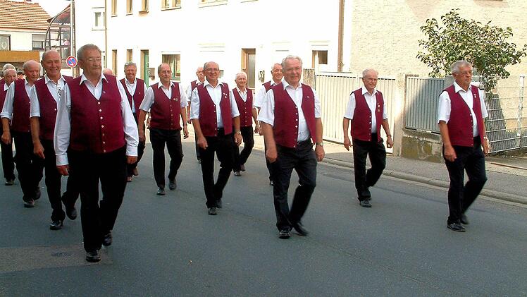 Die heutigen Seniorenmusiker waren einst die Mitbegründer des Blasorchesters der Gemeinde Sand.