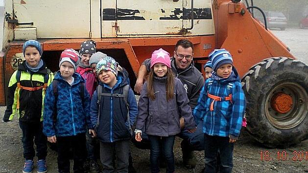 Kindergartenkinder wanderten zur Hallburg