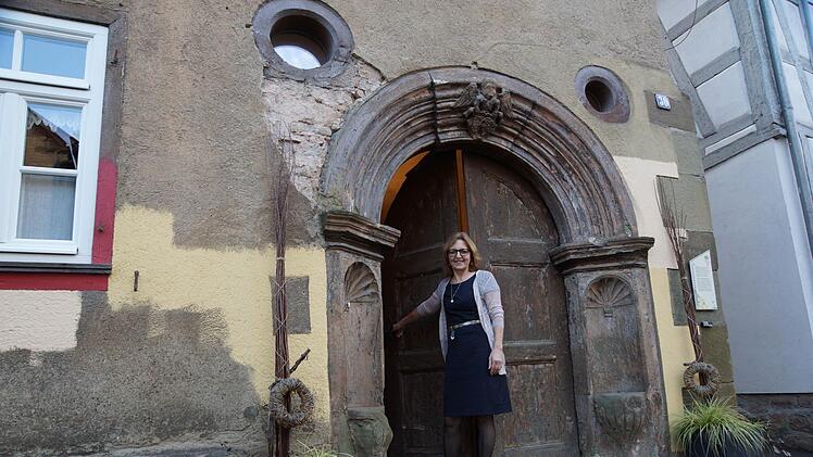 Maria Rinecker öffnet ihr Haus nicht nur für den Tag des offenen Denkmals.  Foto: Archiv/Arkadius Guzy