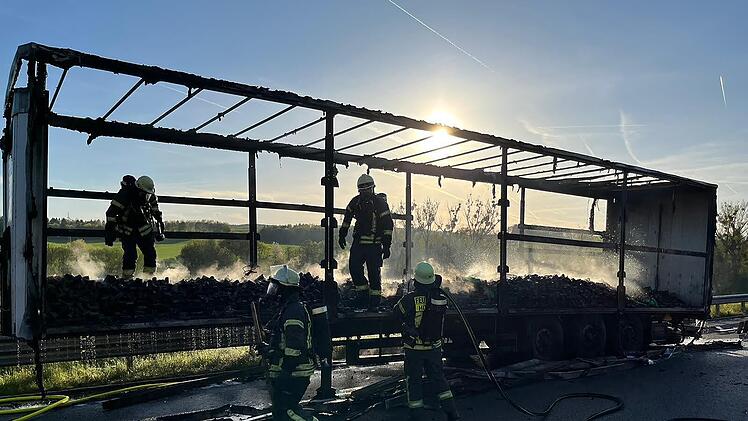 Lkw-Brand auf der A5