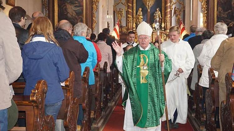 Eindruck von der Feierlichkeit zur Schließung der Heiligen Pforte.  Foto: Marion Eckert