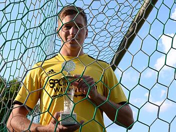 Ausnahmsweise mal selbst im Netz: Philipp Hölzer. Foto: Jürgen Schmitt