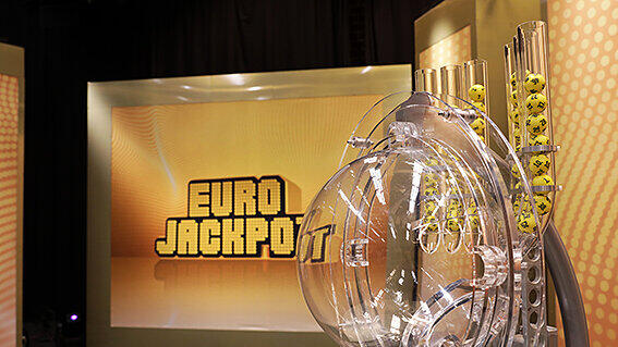 Knapp 74 Millionen Euro: Eurojackpot-Gewinner aus Oberbayern noch unbekannt