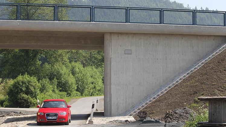 Die Brücke bei Losau