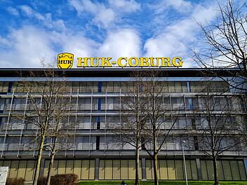 Elektroauto-Boom in Bayern: Neuen Daten zufolge setzen &uuml;ber sieben Prozent der Autok&auml;ufer im dritten Quartal auf Batterieantrieb, w&auml;hrend ostdeutsche L&auml;nder im Vergleich zur&uuml;ckbleiben.