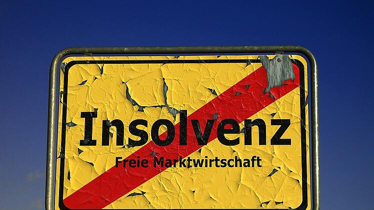Bei &Uuml;berschuldung kann die Privatinsolvenz der letzte Ausweg sein.