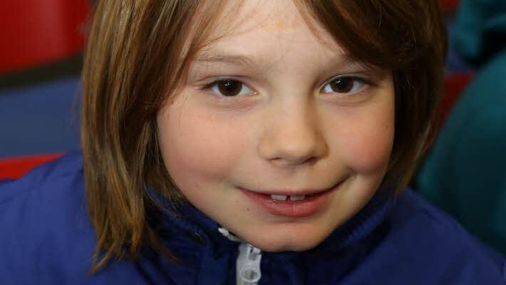 Carina (9) aus Forchheim, Schwester von Verena: "In der Schule hatten wir ein bisschen Computer-Unterricht, da durfte ich auch mal ins Internet gehen. Und zusammen mit einem Freund von mir, der neben mir saß, haben wir nach Schlangen geguckt und haben eine zweiköpfige Schlange entdeckt." Foto: Barbara Herbst