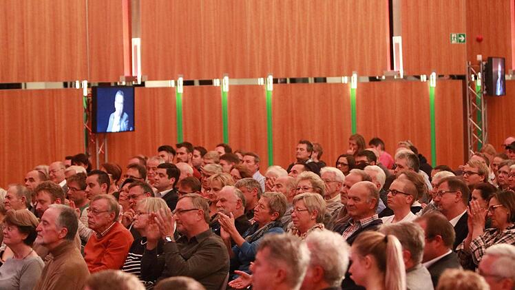 Zahlreicher Besucher lockte der Regionentalk am Donnerstag in das Coburger Kongresshaus.Foto: Jochen Berger
