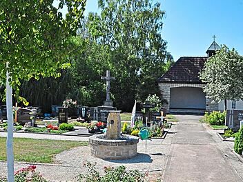 Im Friedhof von Friesenhausen sollen Baumbestattungen m&ouml;glich werden. Martin Schweiger