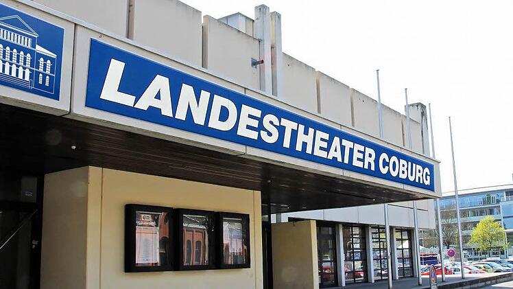 So könnte die alte Anterturnhalle als Ausweichspielstätte des Coburger Landestheaters aussehen.Foto-Montage: Archiv